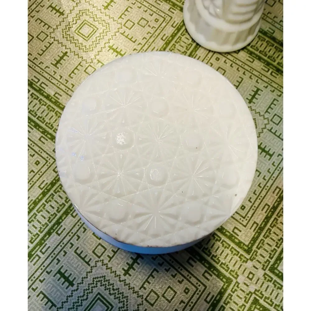 Vintage Milk Glass Top Hat Vase 4.5” Pressed Starburst Geometric Pattern